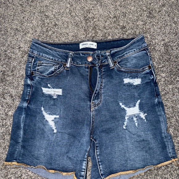 Women's Distressed Denim Shorts - Picture 1 of 2